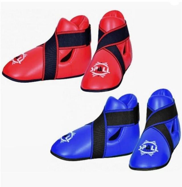 Karate Shoes Double Layered Kick karate Sparring Shoes Excellent Flexibility And Movement For Karate Taekwondo Martial Arts Wrestling Boxing Training for Men Women(SI-1132)