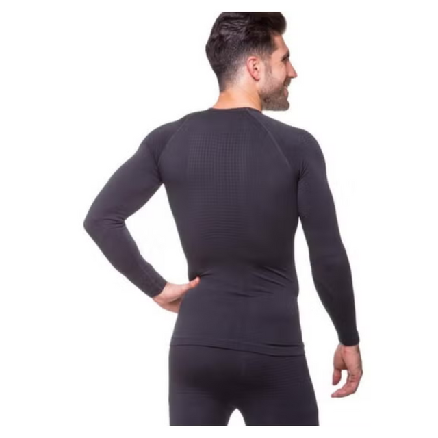 Compression T-shirt with long sleeves