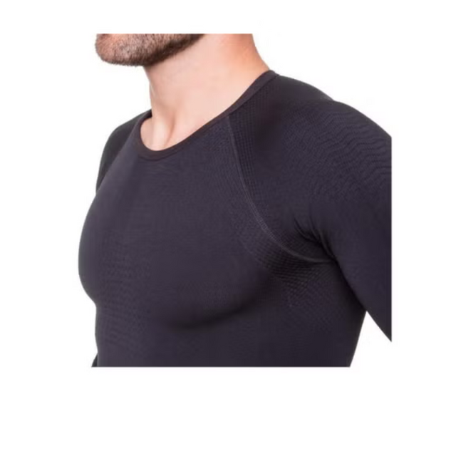 Compression T-shirt with long sleeves